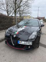 Alfa Romeo Giulietta Alcantara, Apple CarP... - Alfa Romeo Giulietta: Kleinwagen