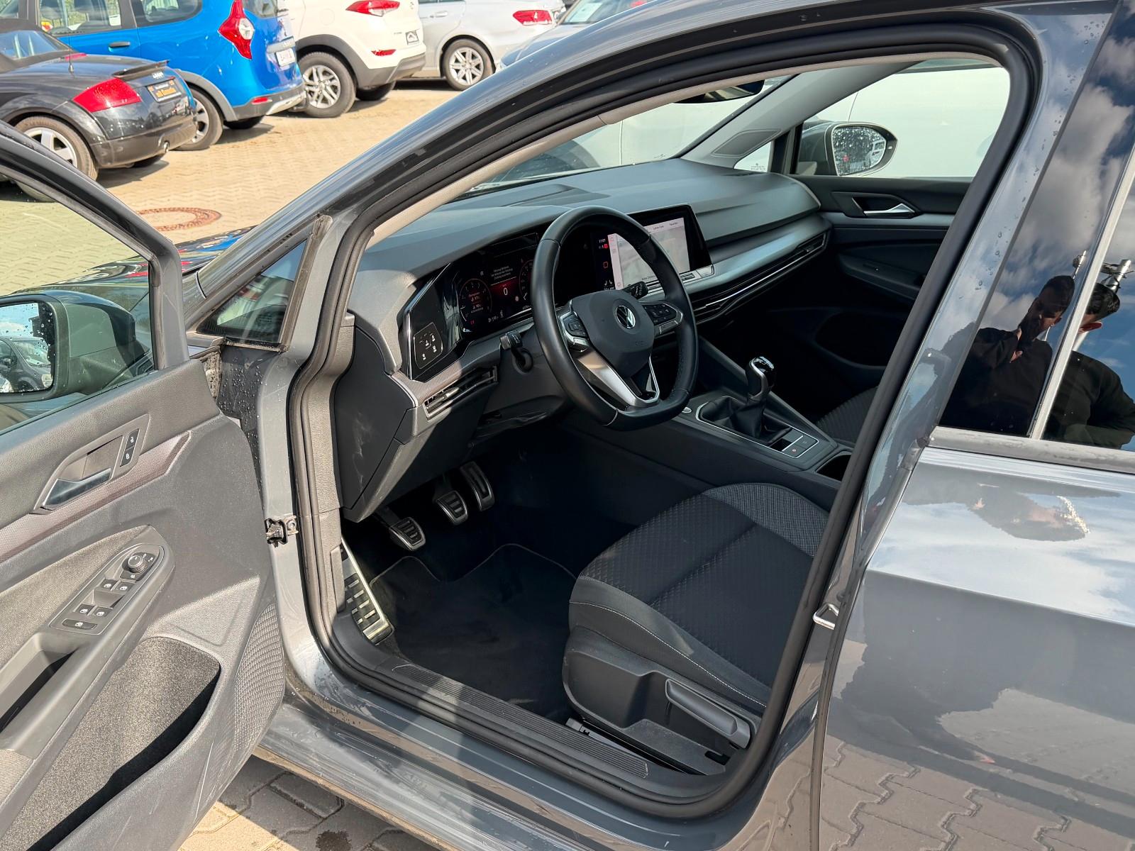 Volkswagen Golf VIII Lim. Active/ACC/LED/Eu6/SHZ/PDC/2.Ha/, миниатюра 9