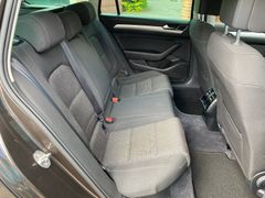 Passat Variant-Sitzh.-Tempomat- Navi- Automatik!
