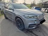 BMW X5 M50d - AHK 3,5t/HUD/Sitzlüftung/Nightvision - BMW X5 M50 aus 2017