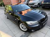 BMW 320d EfficientDynamics Editio/NAVI/LEDER/PDC - BMW 320: 320d Efficient