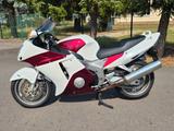 Honda CBR 1100 XX Super Blackbird - HONDA CBR 1100 XX