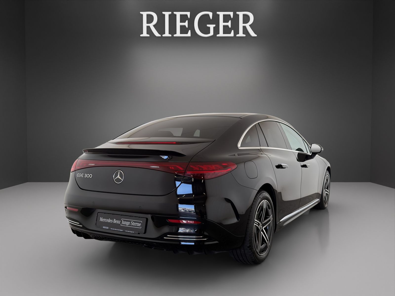 Mercedes-Benz EQE 300 AMG Line Ext/Int Advanc+*19*Distr*AC/DC foto 13