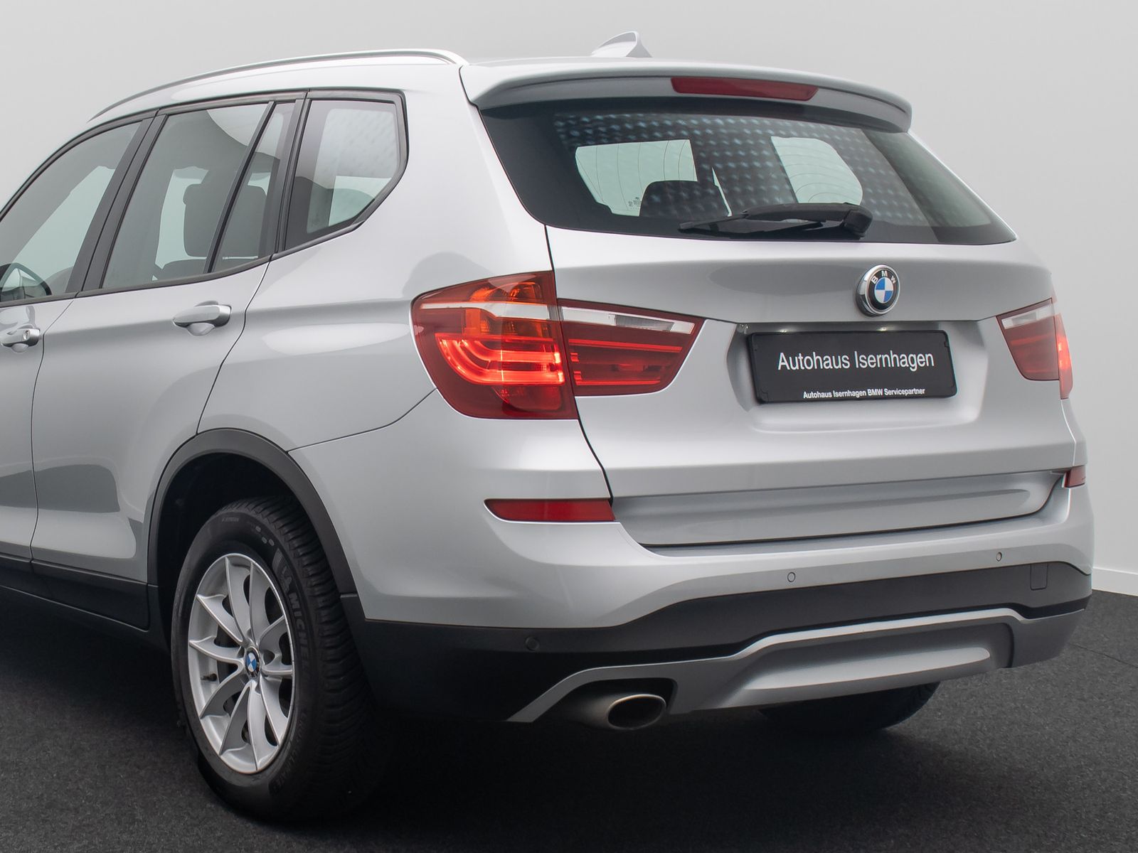 Fahrzeugabbildung BMW X3 xD20d Xenon GeschwindigReg PDC FernlichtAssis