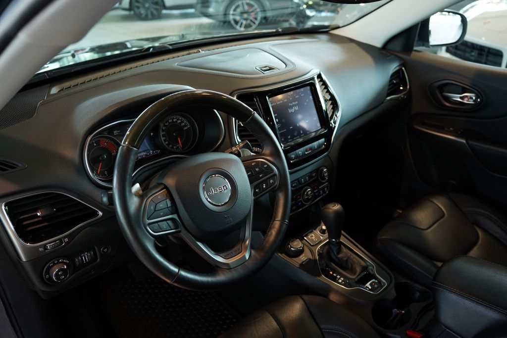 Jeep Cherokee