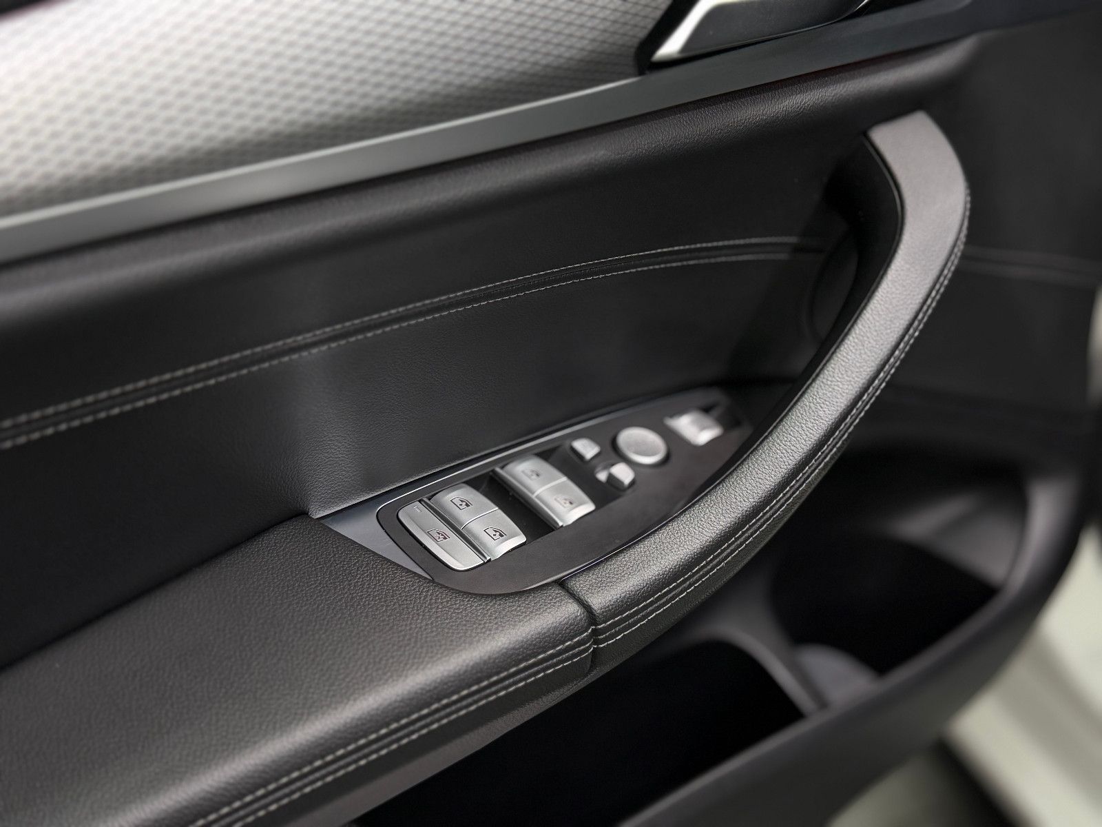 Fahrzeugabbildung BMW X3 M40 i |HuD|360°|LED|SITZBELÜFTUNG
