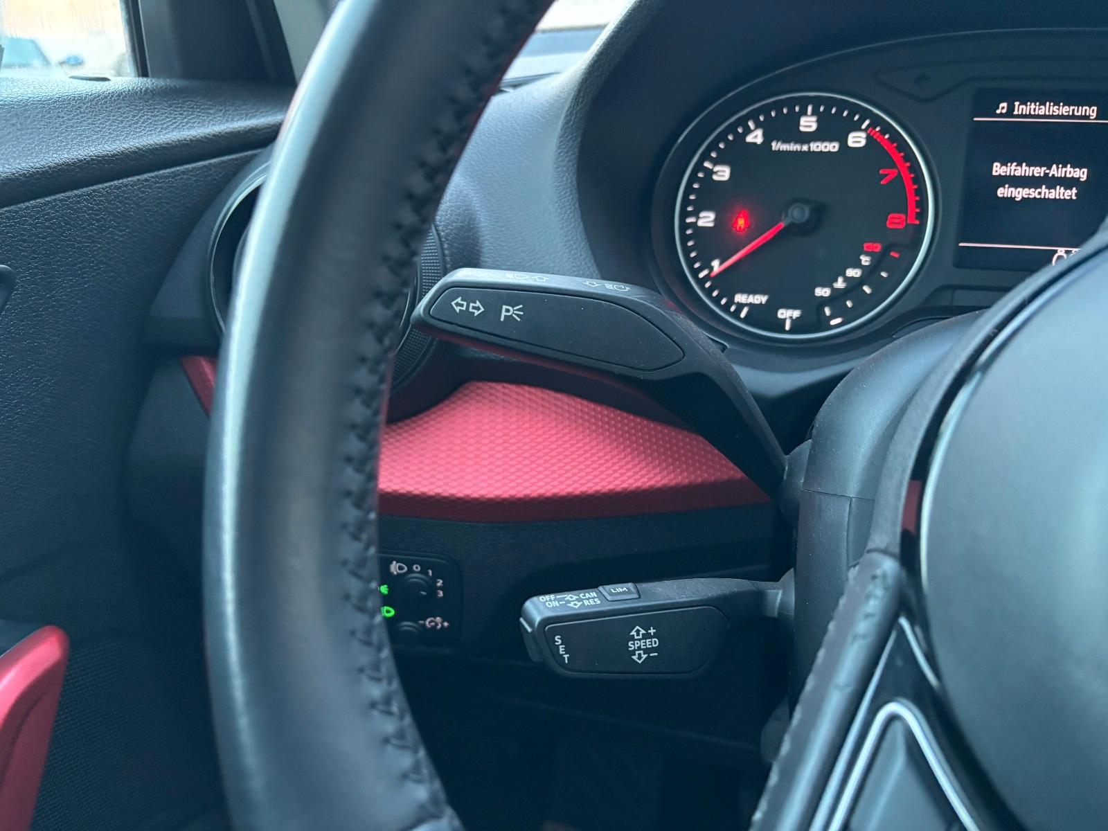 Audi Q2 1,4 16V TFSI*2.HAND*LEDER*NAVI*HU NEU*