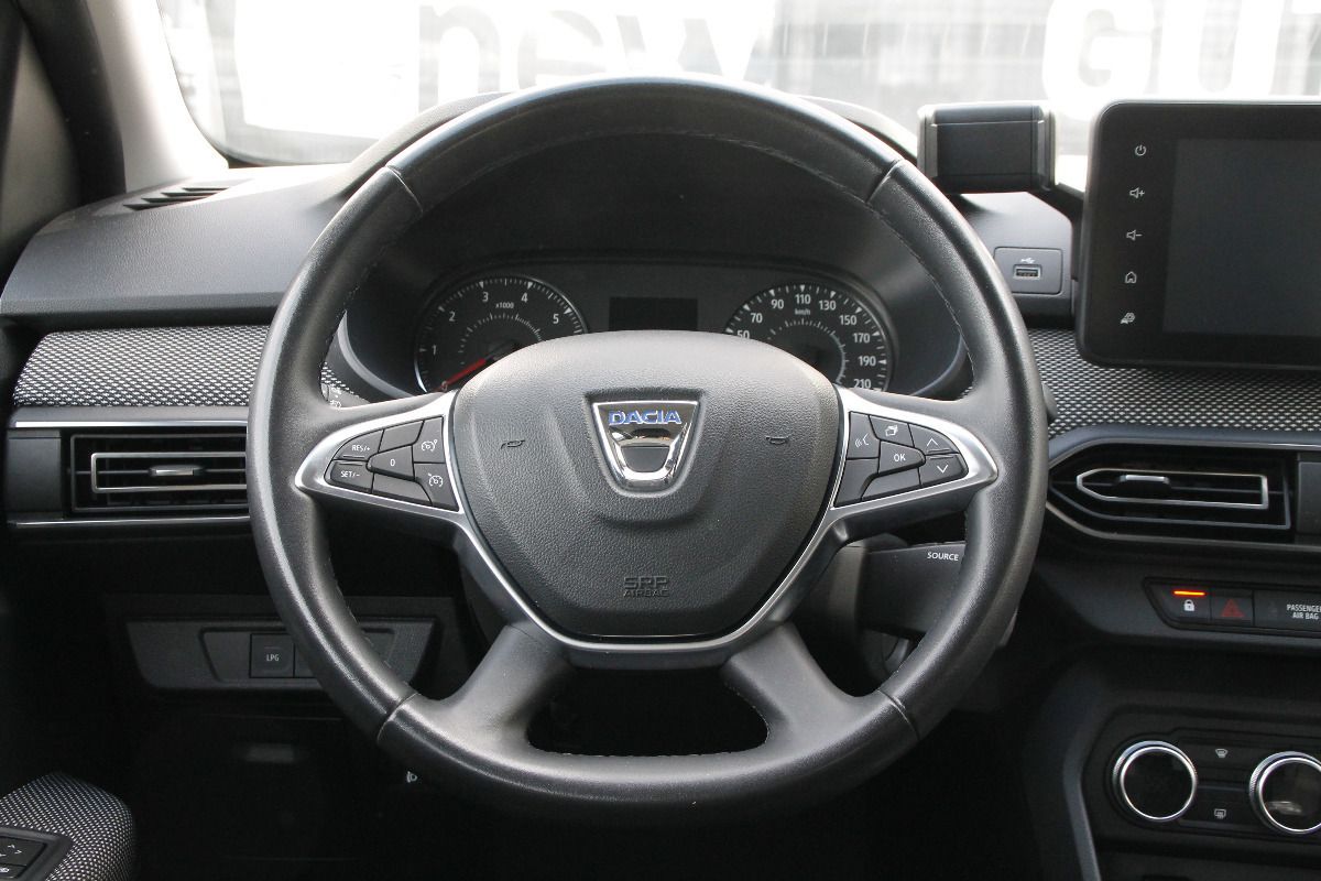 Fahrzeugabbildung Dacia Sandero Comfort TCe 100 ECO-G