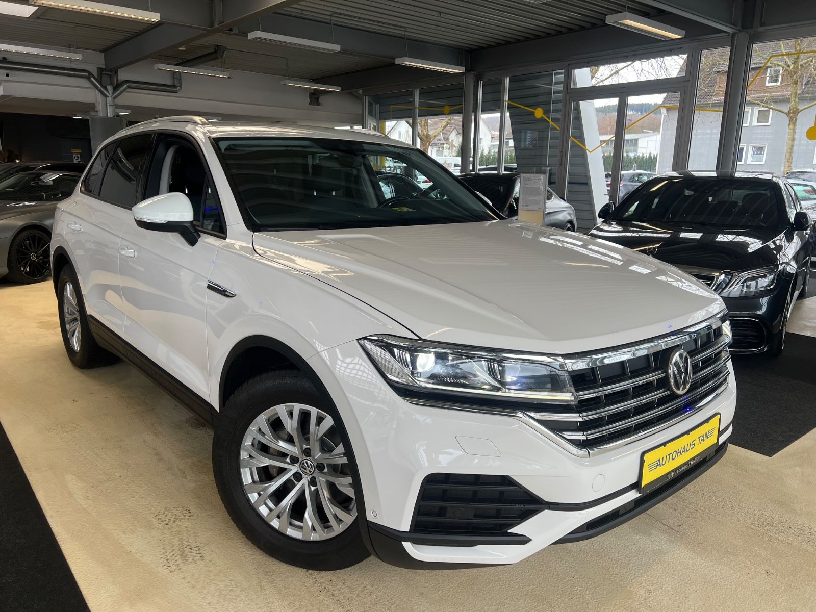 Fahrzeugabbildung Volkswagen Touareg 3.0 TDI 4Motion *LEDER*ACC*AHK*