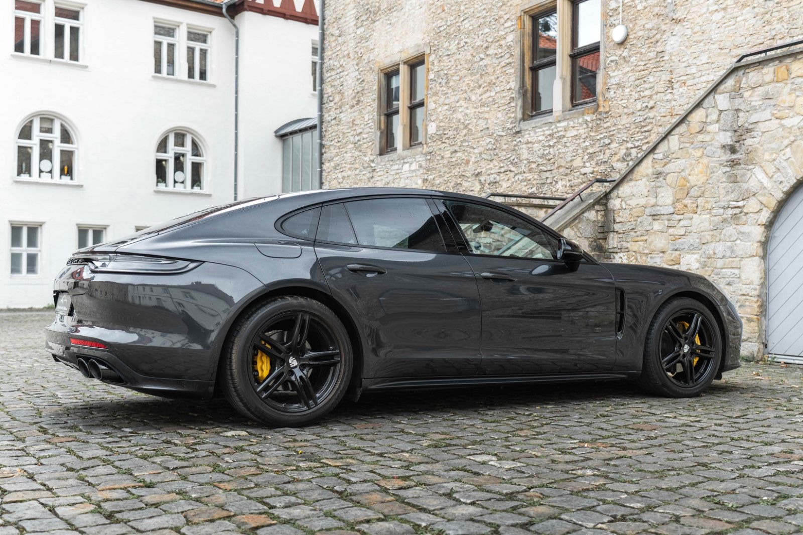 Fahrzeugabbildung Porsche Panamera 4 BOSE CARPLAY LED KAM TOTW PDK