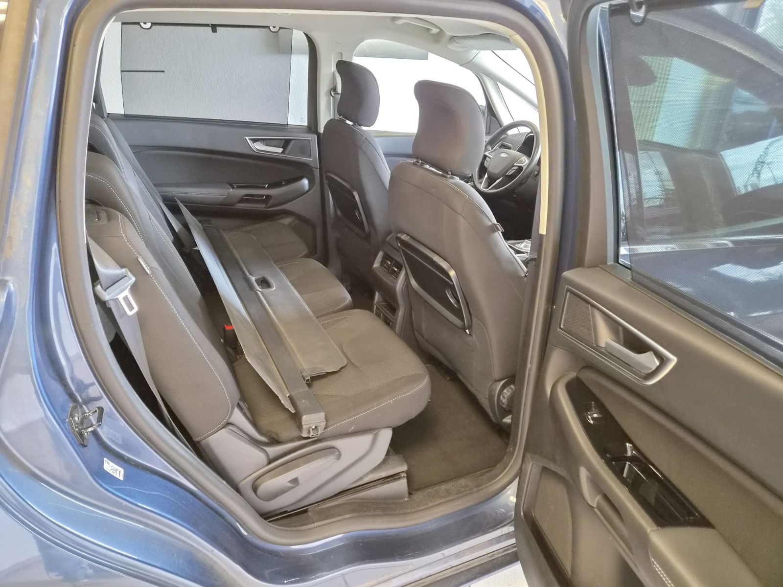 Fahrzeugabbildung Ford S-Max Titanium / 7 SITZE / SCHECKHEFT