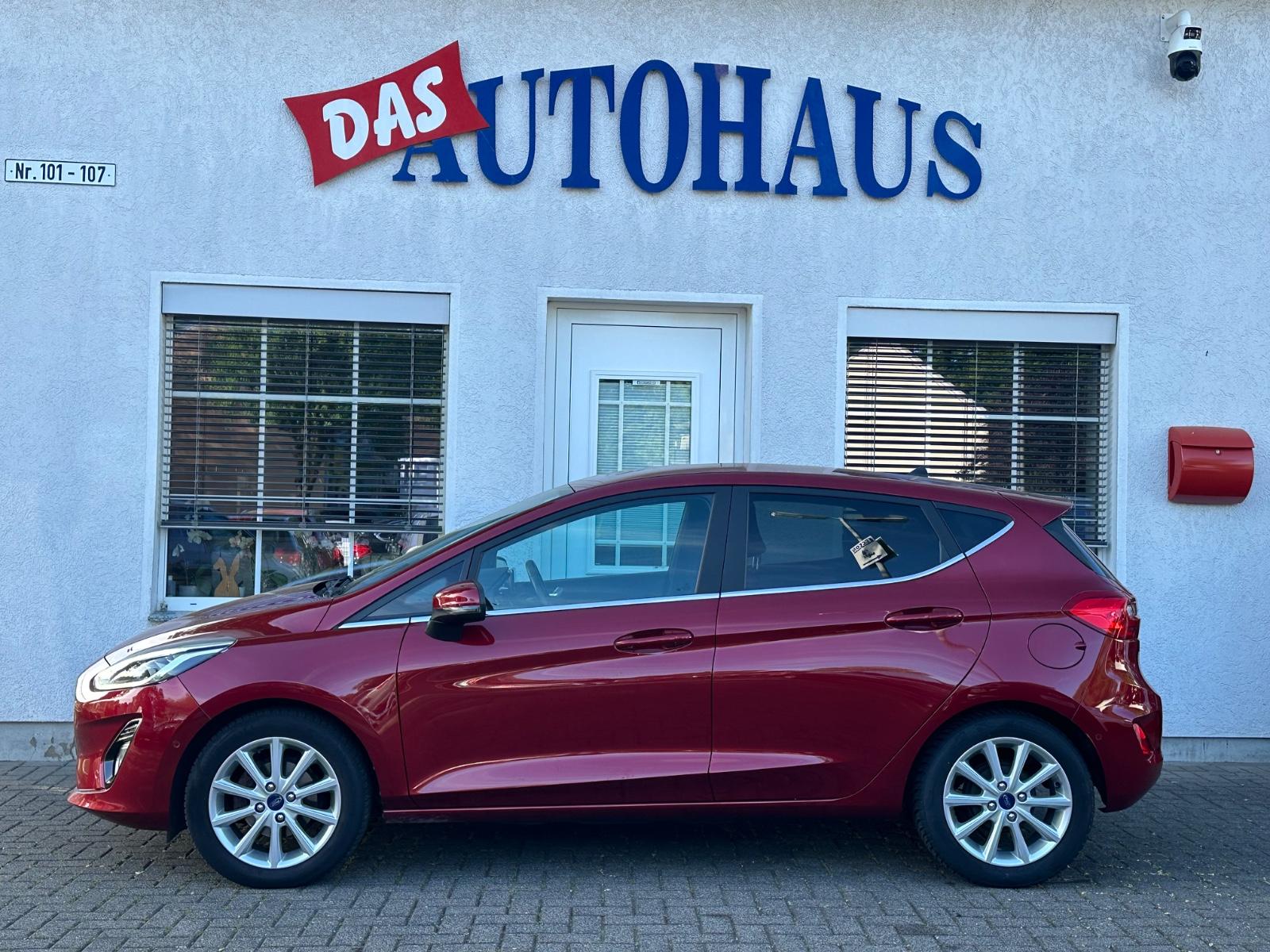 Ford Fiesta Titanium 86000 KM KAMERA UNFALLFREI