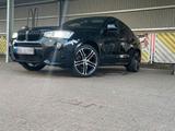 BMW x 4 f26 30d - BMW 6 Series: Geländewagen