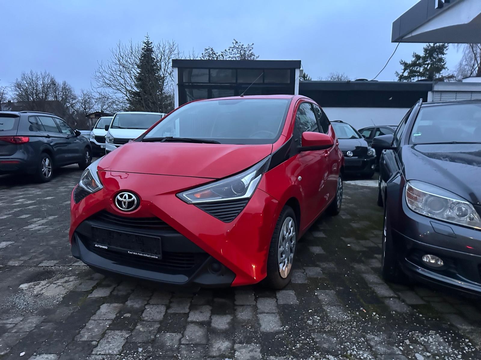 Toyota Aygo AYGO x