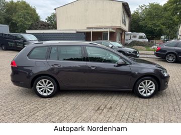 Volkswagen Golf - 4