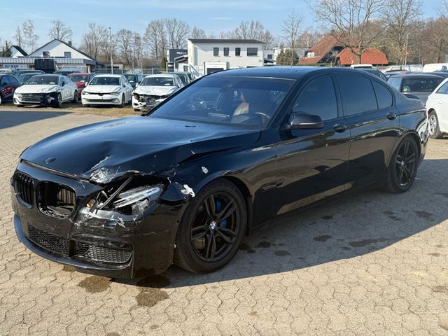 BMW 750d xDrive Blue Performance M Sportpaket