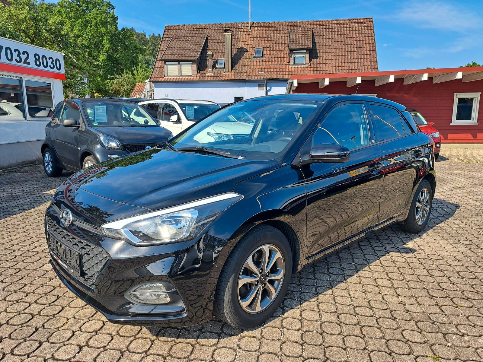 Hyundai i20 YES! 1.0/SHZ/LHZ/DAB/APPLE/KAM/NAVI*1.HAND*