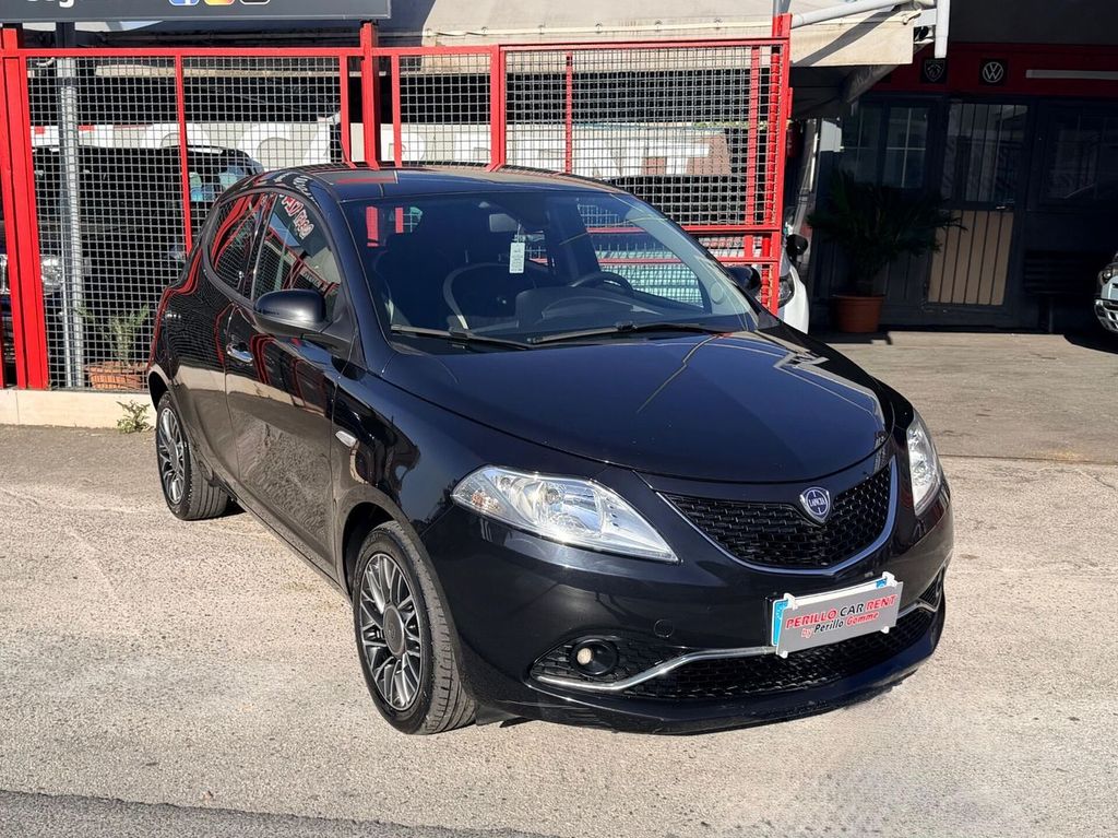 Image of Lancia Ypsilon