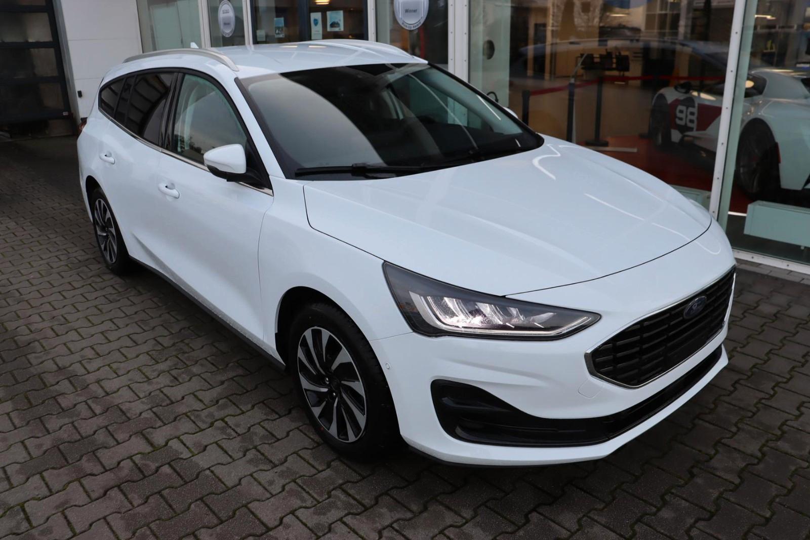 Ford Focus Titanium X 1.0 EcoBoost 4,99% FIN*