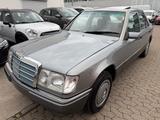 Mercedes-Benz 200D*W124*Rostfrei*H-Zulassung* - Mercedes-Benz mit Diesel-Antrieb: W124