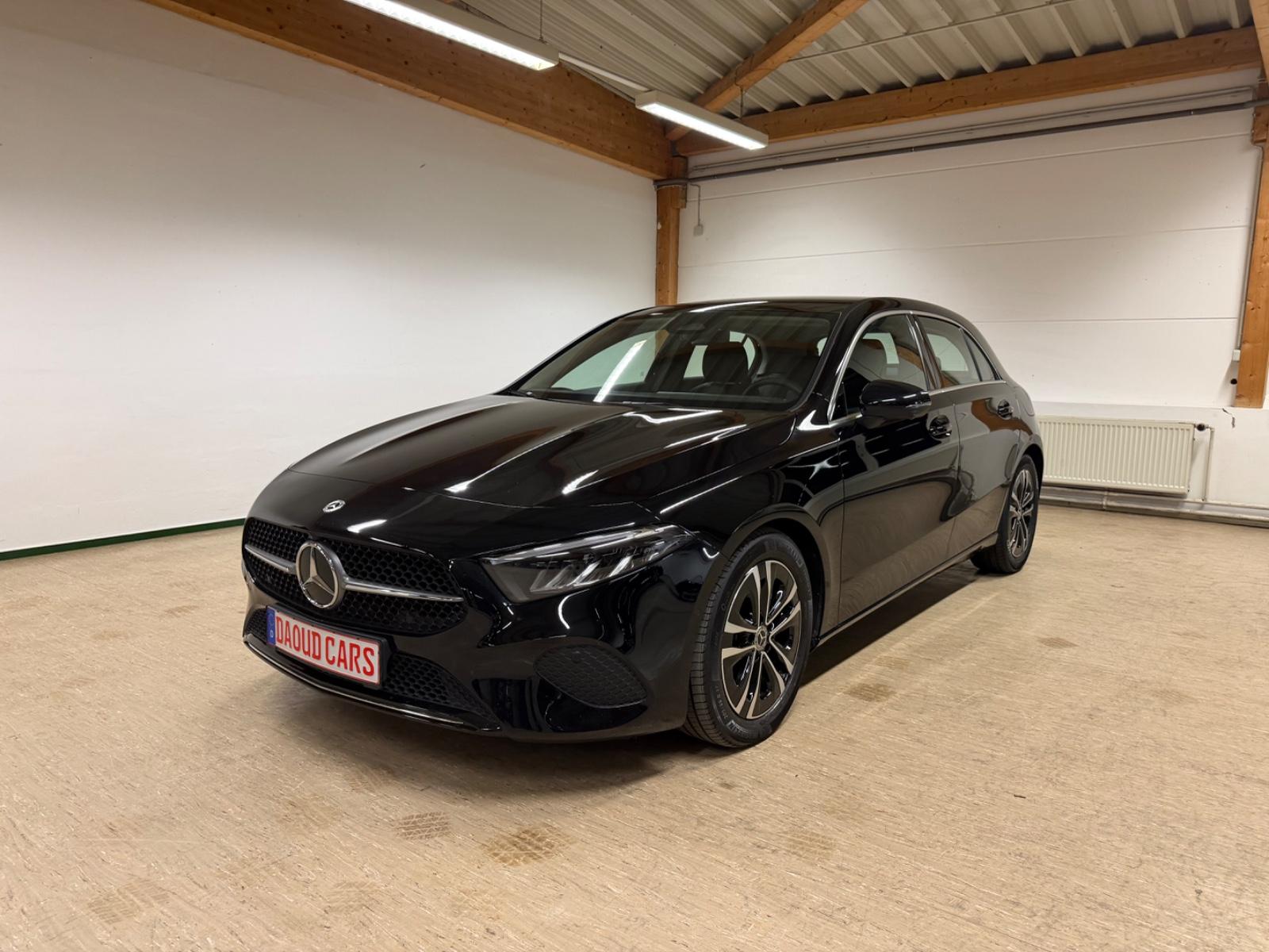 Mercedes-Benz A 180 Progressive 360 Nav LED