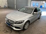 Mercedes-Benz C 200 CGI 9G  Avantgarde/ LED / R-Kamera - Mercedes-Benz C 200 in Düsseldorf