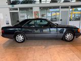 Mercedes-Benz 230CE im Top Sammlerzustand sehr gepflegt - Mercedes-Benz 230: 230ce