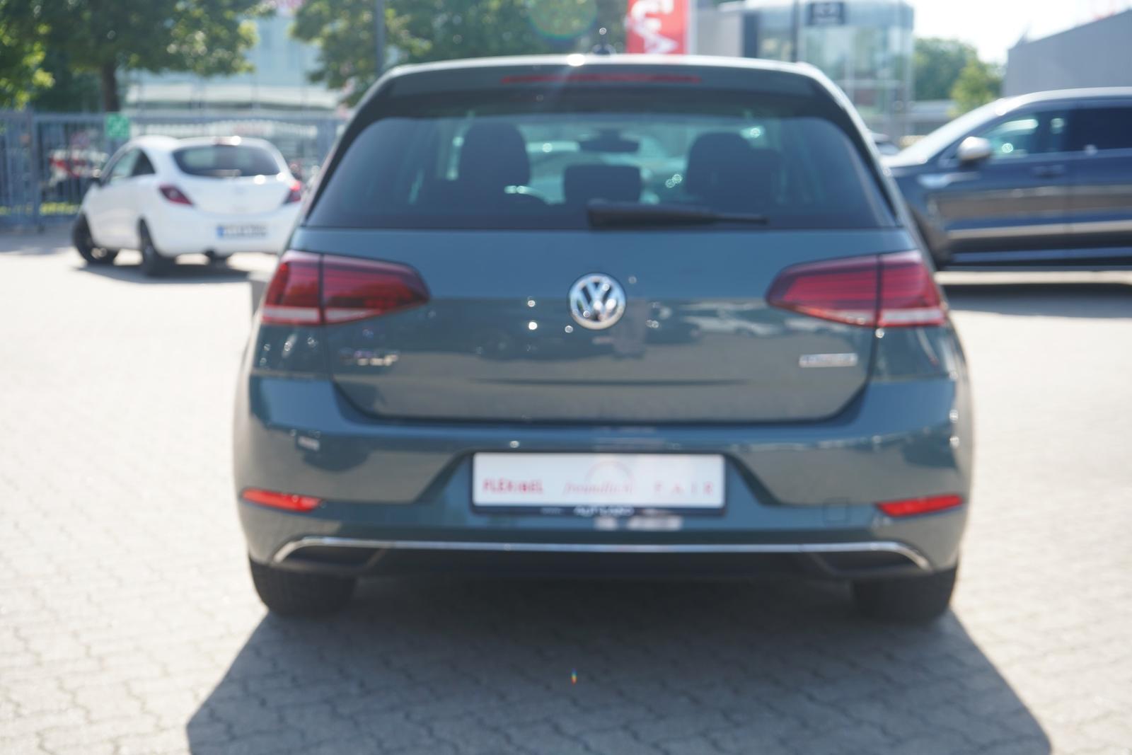 Volkswagen Golf VII 1.5 TSI IQ.DRIVE Navi ACC Kamera PDC
