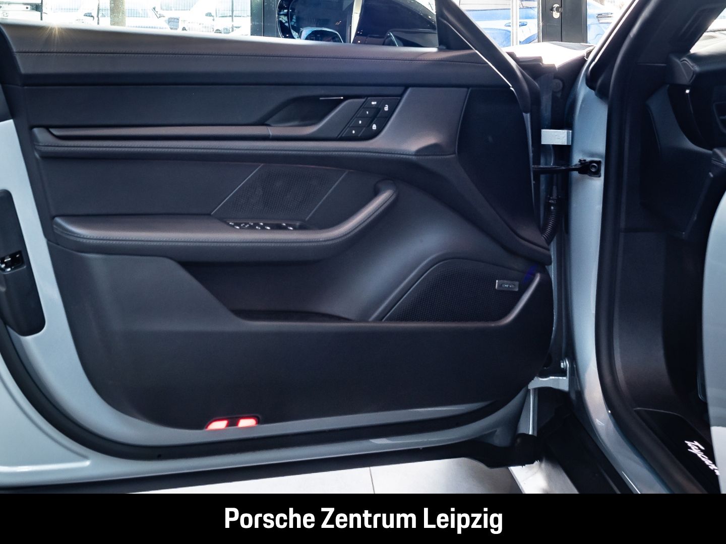Porsche Taycan 4 Black Edition SportChrono InnoDrive Spo foto 19