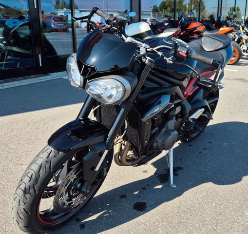 Triumph Street Triple R 765