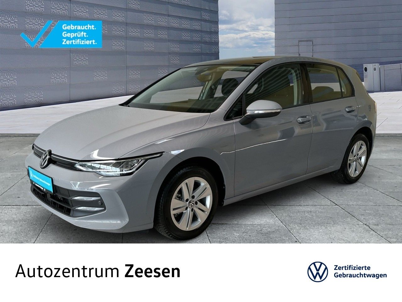 Volkswagen Golf VIII 1.5 TSI Life OPF USB DAB EPH MAL SHZ foto 1