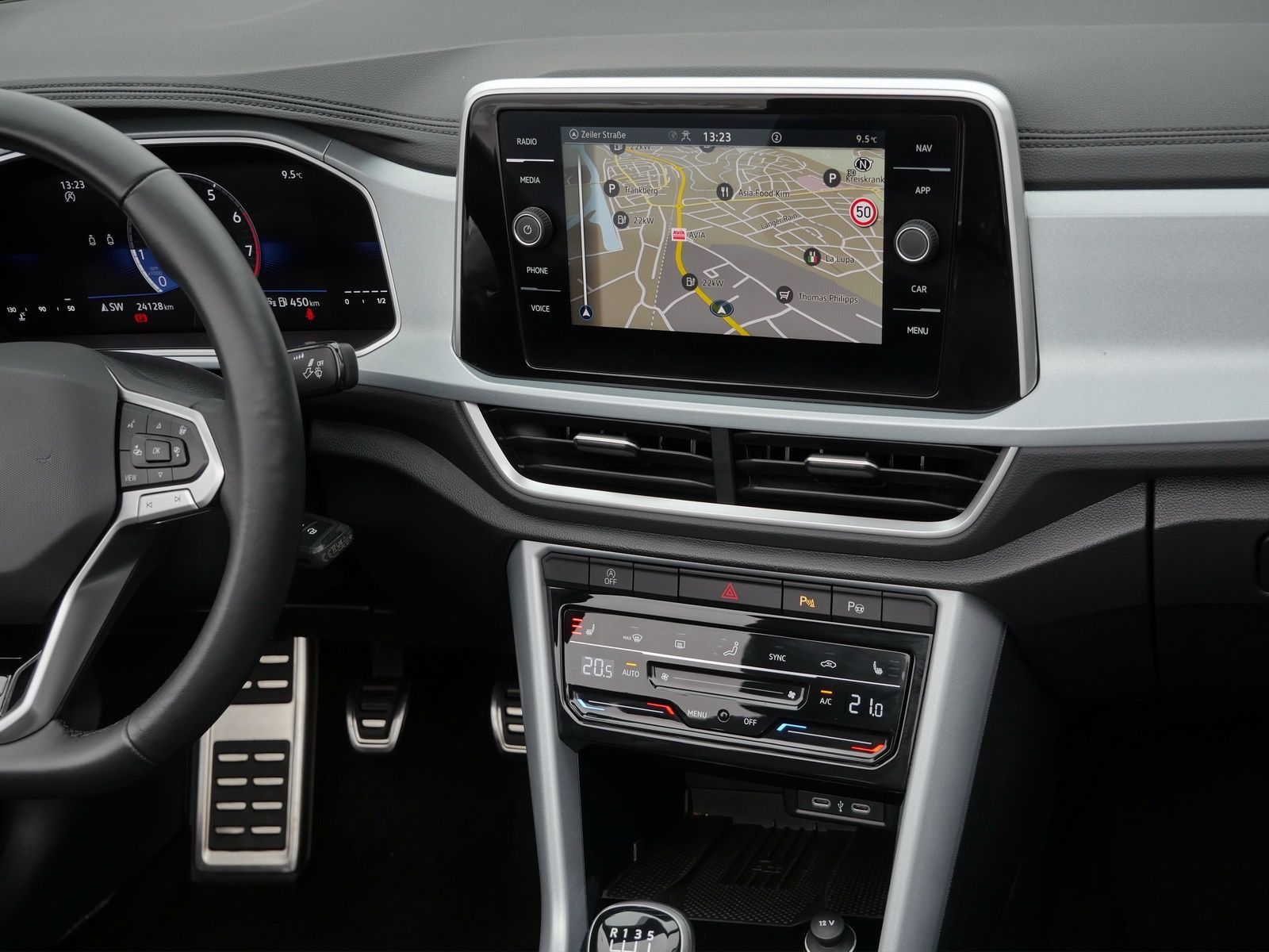 Volkswagen T-Roc - Bild 6