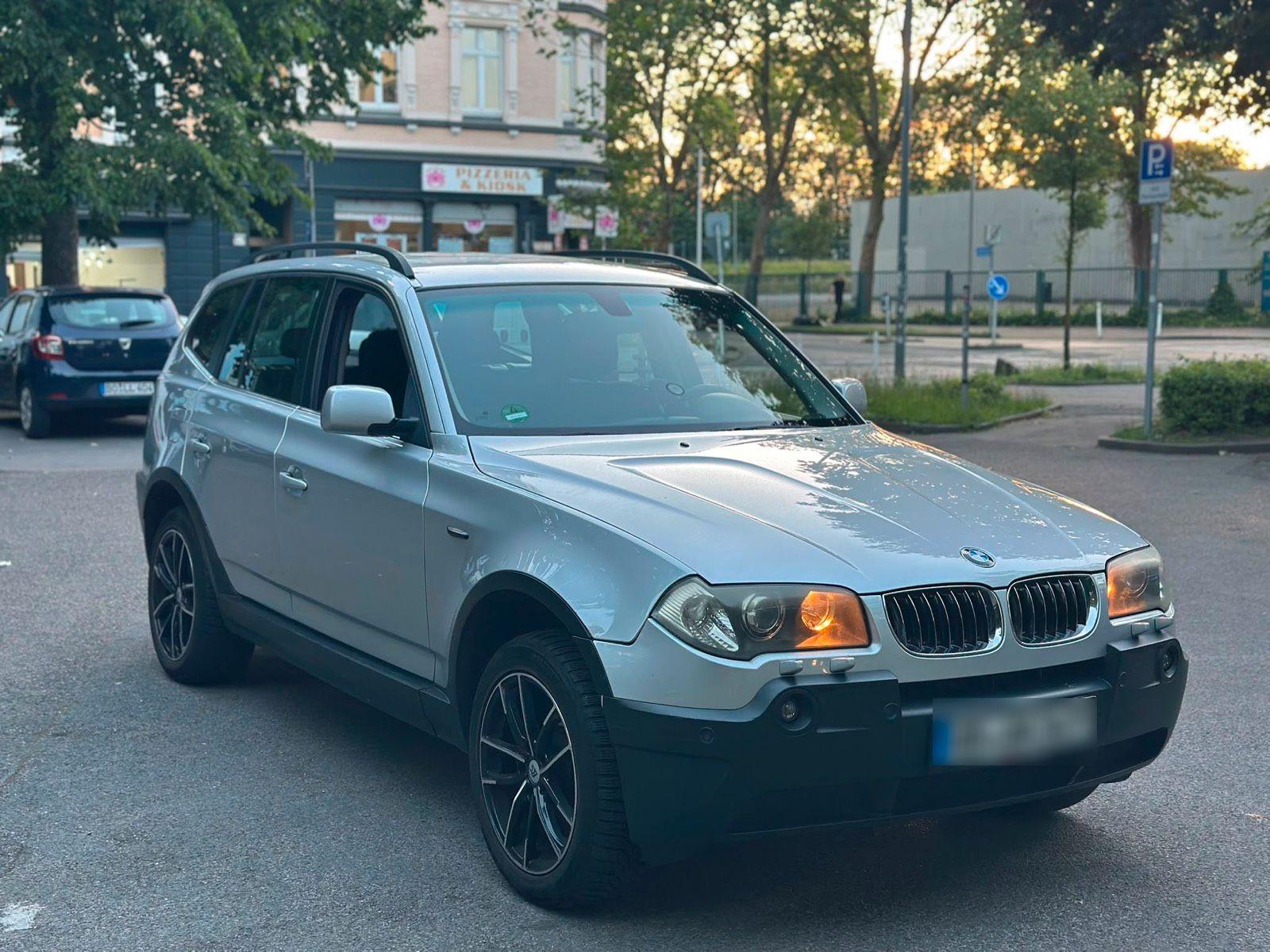 BMW iX3