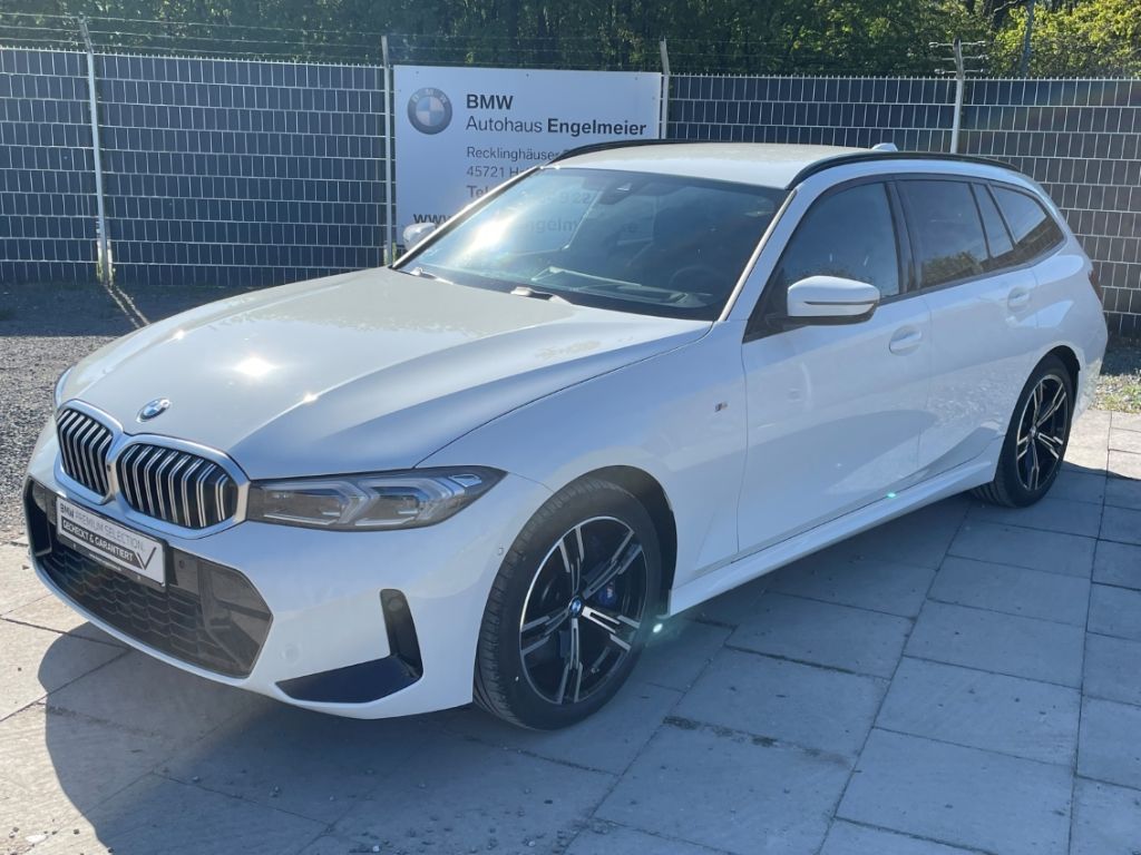 Image of BMW 320