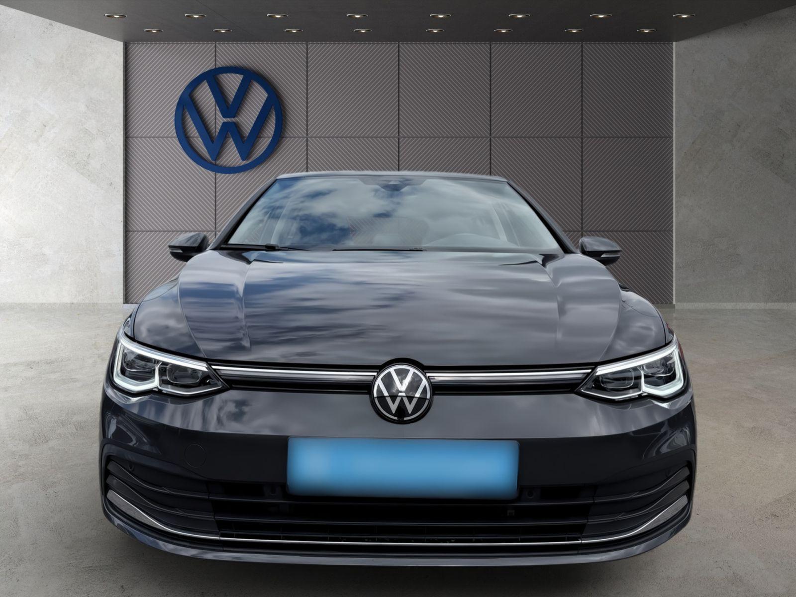 Volkswagen Golf VIII 1.5 eTSI DSG Style NAVI LED APP ERGO
