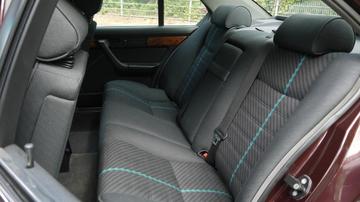 1992 Alpina B10 — миниатюра 18