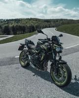 Kawasaki Z650 (2022) / 3000 km / Unfallfrei