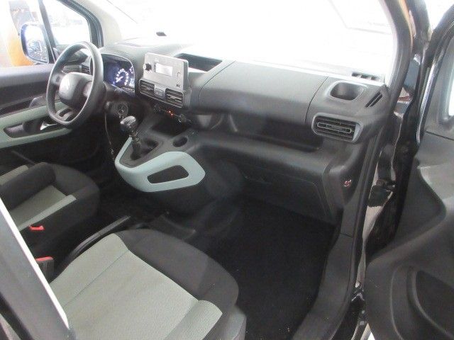 Fahrzeugabbildung Citroën Berlingo 1.2T Live M  2xSCHIEBETÜR/SPURASSISTENT