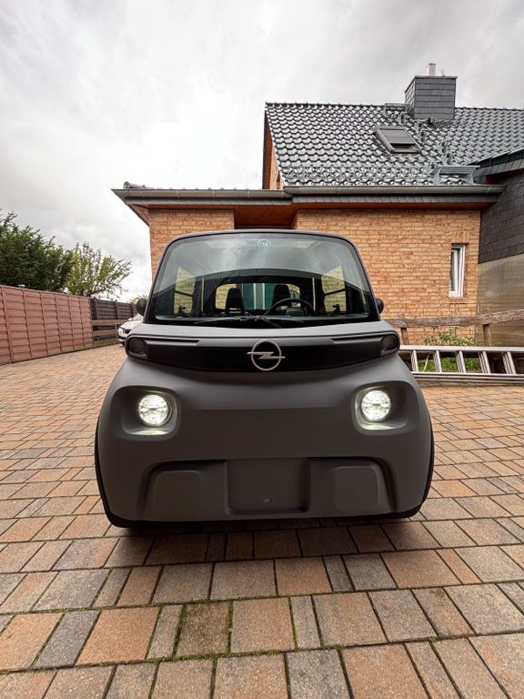 Image of Opel Rocks-e