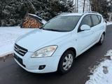 Kia cee'd / Ceed  1.4 /Klimaautomatika/