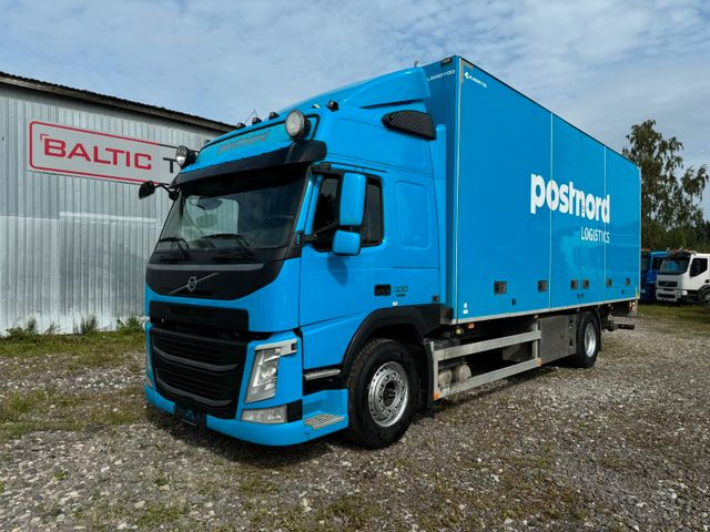 Volvo FM 340 VOLVO FM 340, 4x2 BOX TRUCK + LIFT