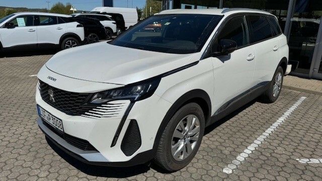 Peugeot 5008 — fotografia 2