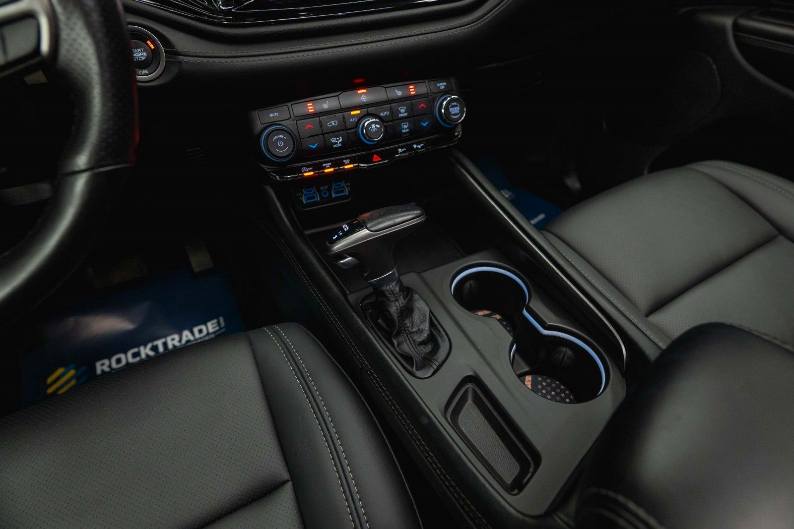 Fahrzeugabbildung Dodge Durango 3.6 V6 R/T 4x4 Night-Paket SRT Styling