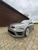 Volkswagen Golf R 2.0 TSI DSG 4MOTION 520PS - Volkswagen Golf: R Ps