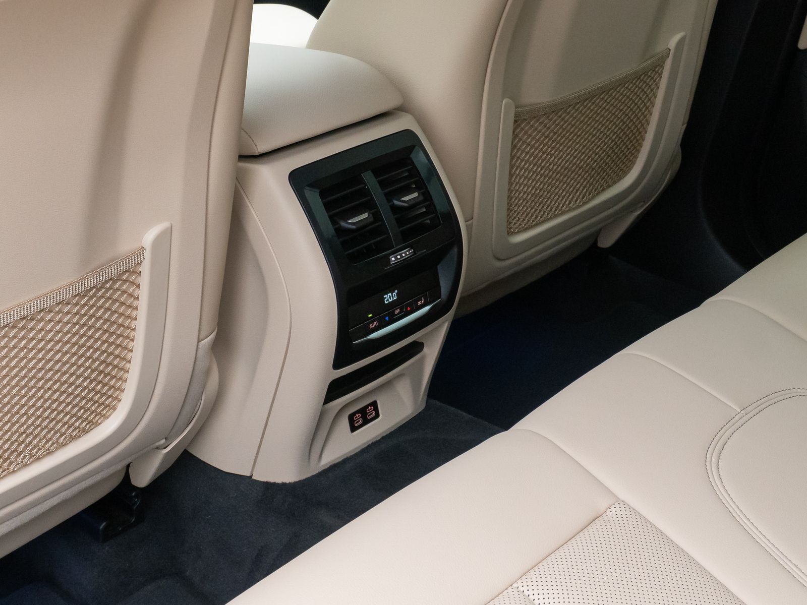 Fahrzeugabbildung BMW X3 xD20i M Sport HiFi Kamera DAB LED 19Zoll