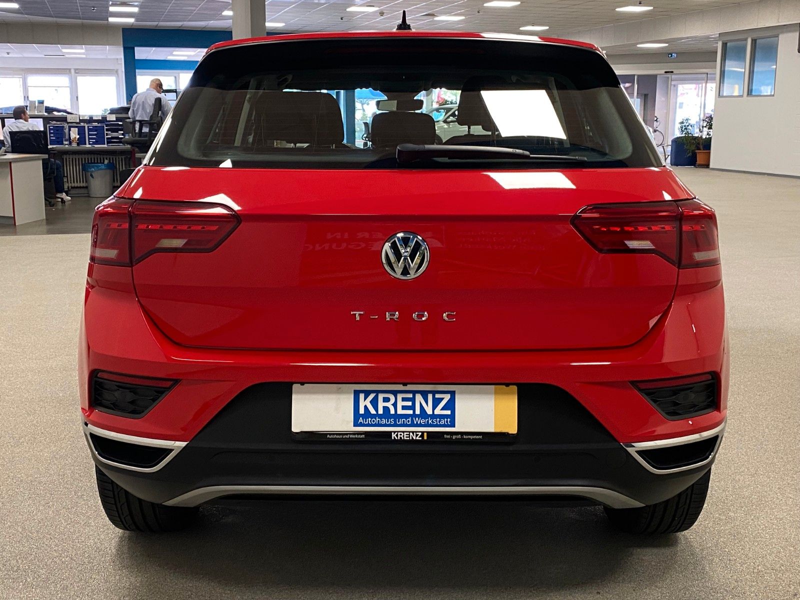 Fahrzeugabbildung Volkswagen T-Roc 1.0 TSI Style+NAVIGATION+SHZ+PDC+17"ALU+++