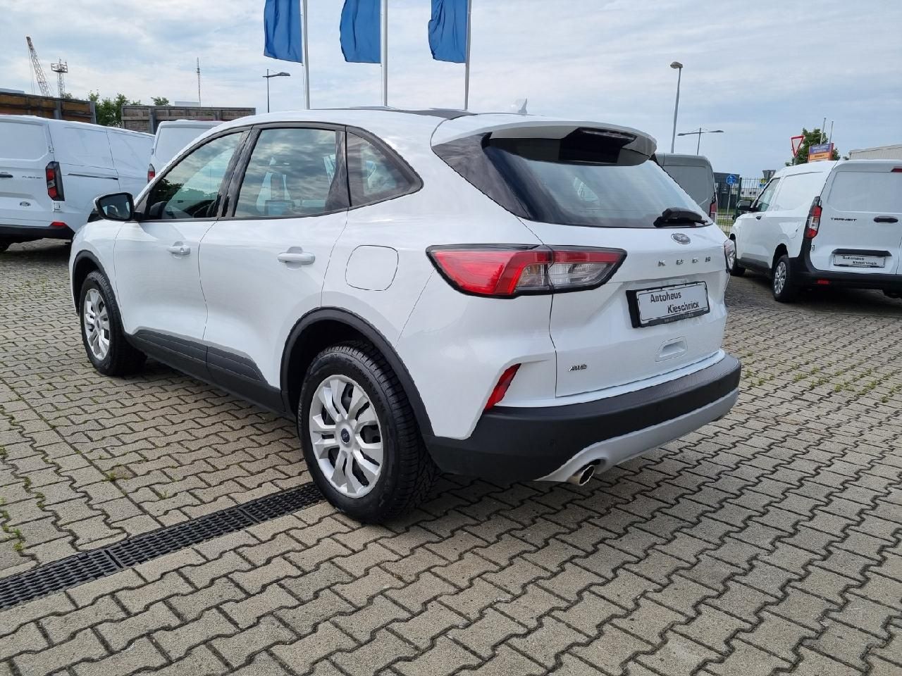 Fahrzeugabbildung Ford Kuga Cool & Connect