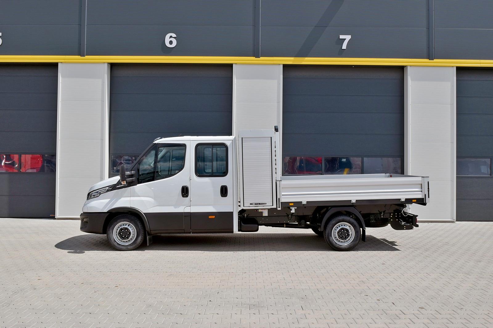 Iveco Daily 35S18HA8D DOKA SOFORT AHK/HI-MATIC/Stand.