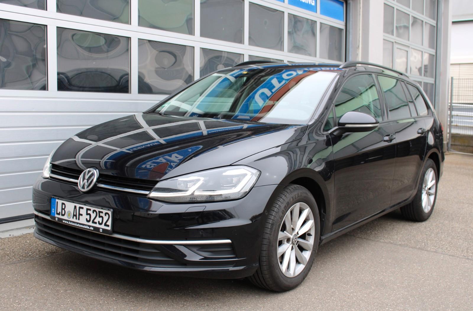 Volkswagen Golf 1.6 TDI DSG LED/Virtual/Keyles/Kamera/ACC