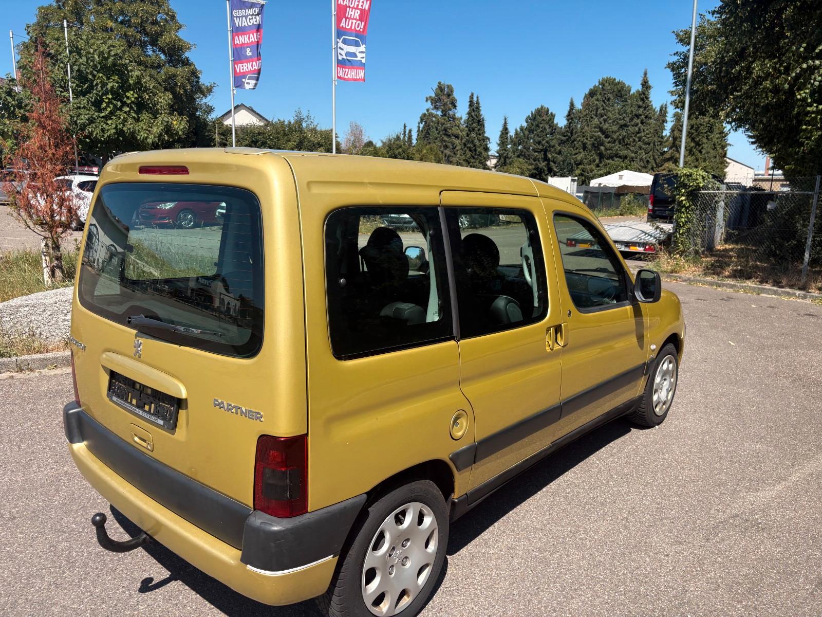 Peugeot Partner 2,0 Diesel Klima AHK 5 Sitzer